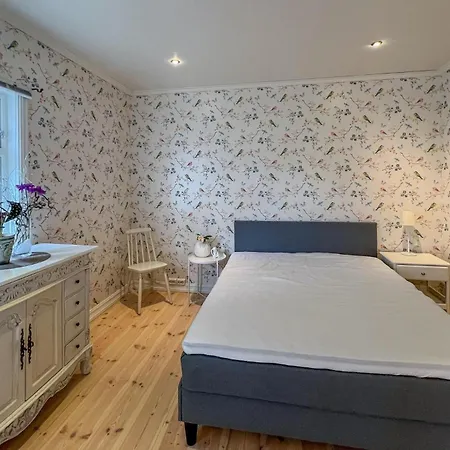 Luxurious In Kleppe With Wifi *