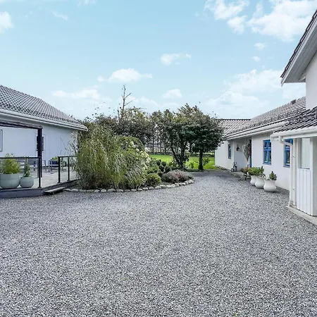 Vakantiehuis Luxurious In Kleppe With Wifi